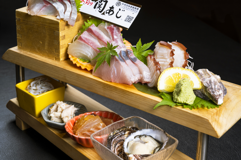 名物「とさか盛り」 - 大分別府の居酒屋「食道楽とさか」